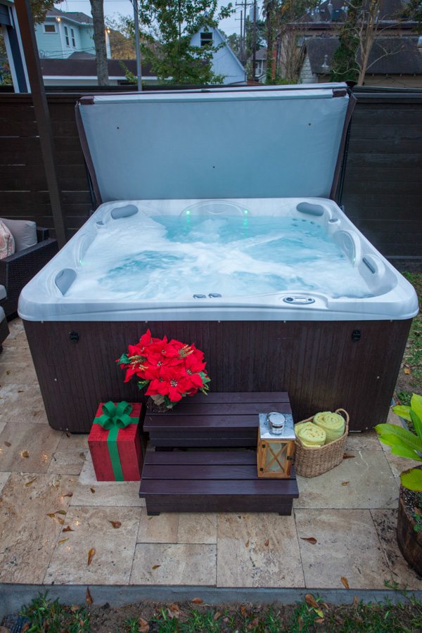 Hot tubs gallery - Richards Total Backyard Solutions
